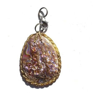 Vtg Mother Of Pearl (Agate Stone Geode Crystal) Necklace Pendant Jewelry